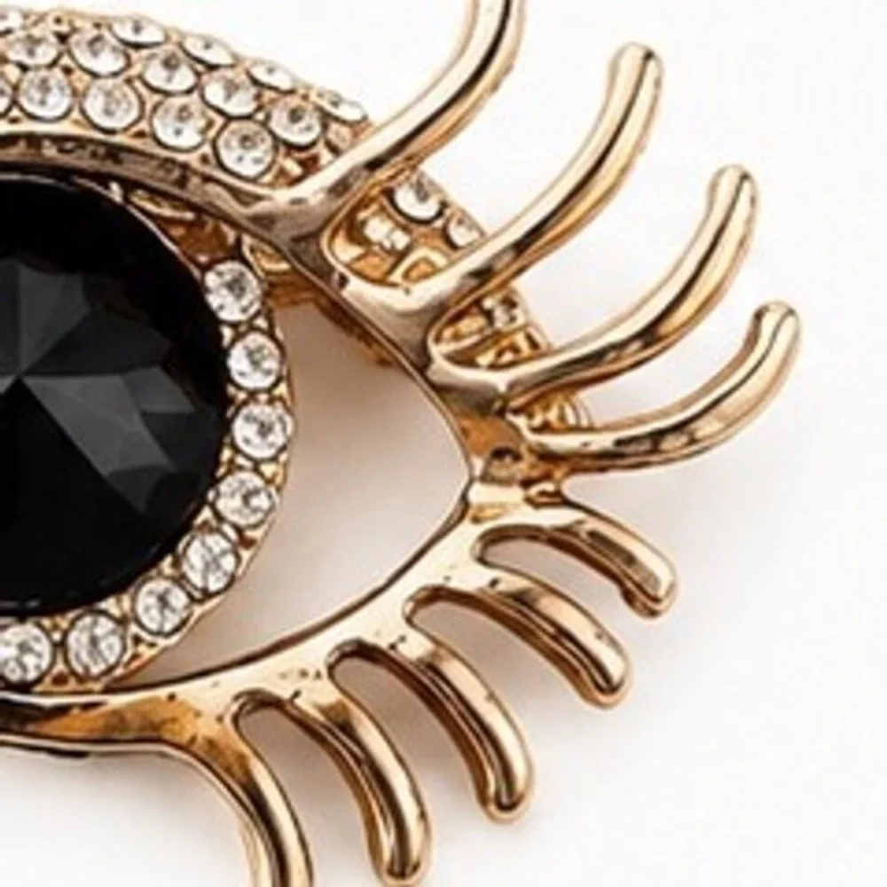 Gold Tone Surrealist Eye Brooch Deep Blue Crystals Rhinestones Teardrop Pin
